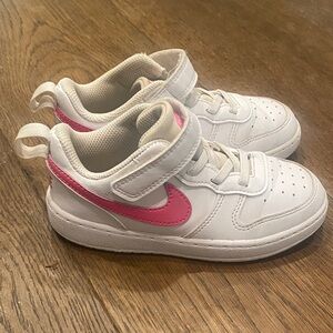 Nike Kids Borough
